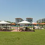 Nova Marina *