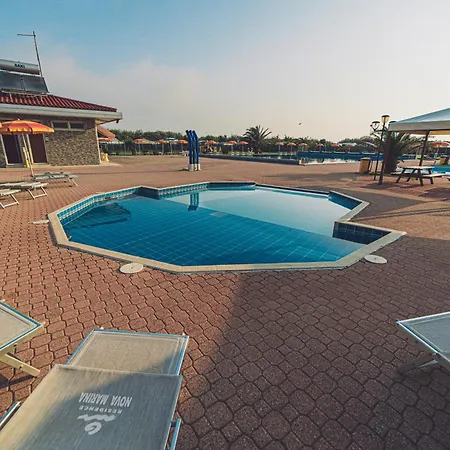 Tatil parkı Nova Marina *